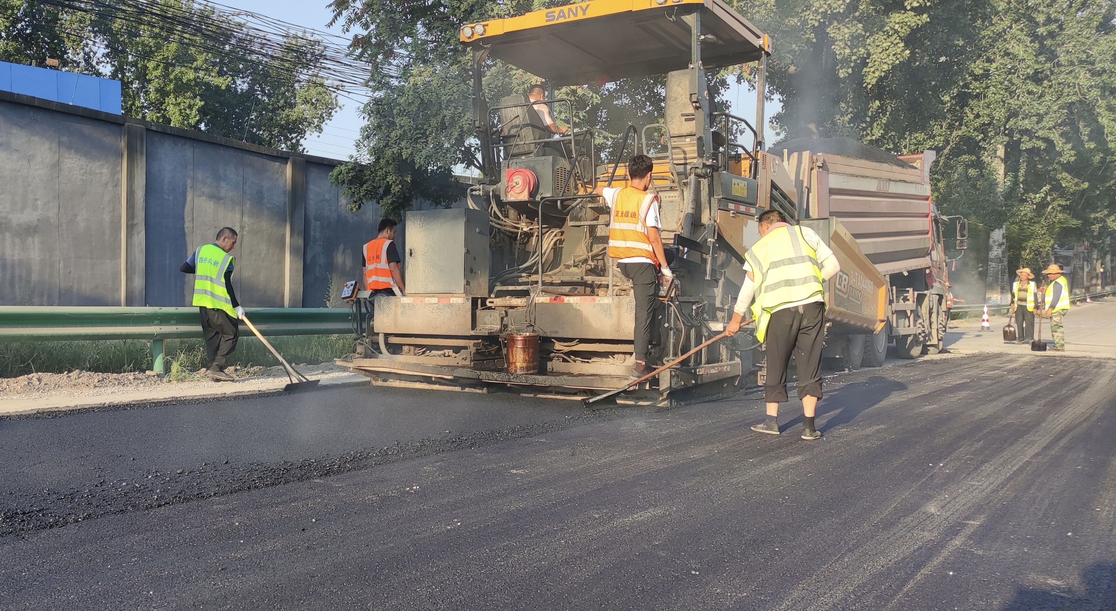 灞橋區2023年縣鄉公路(lù)改造工(gōng)程（半引路(lù)西(xī)安繞城高(gāo)速橋下至灞橋長安界段）